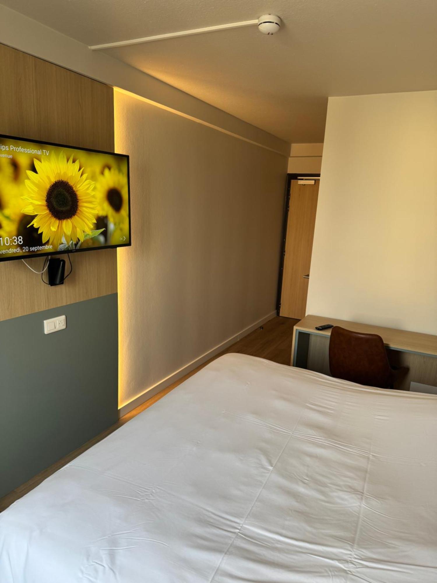 Karaez Hotel - Brithotel Carhaix מראה חיצוני תמונה