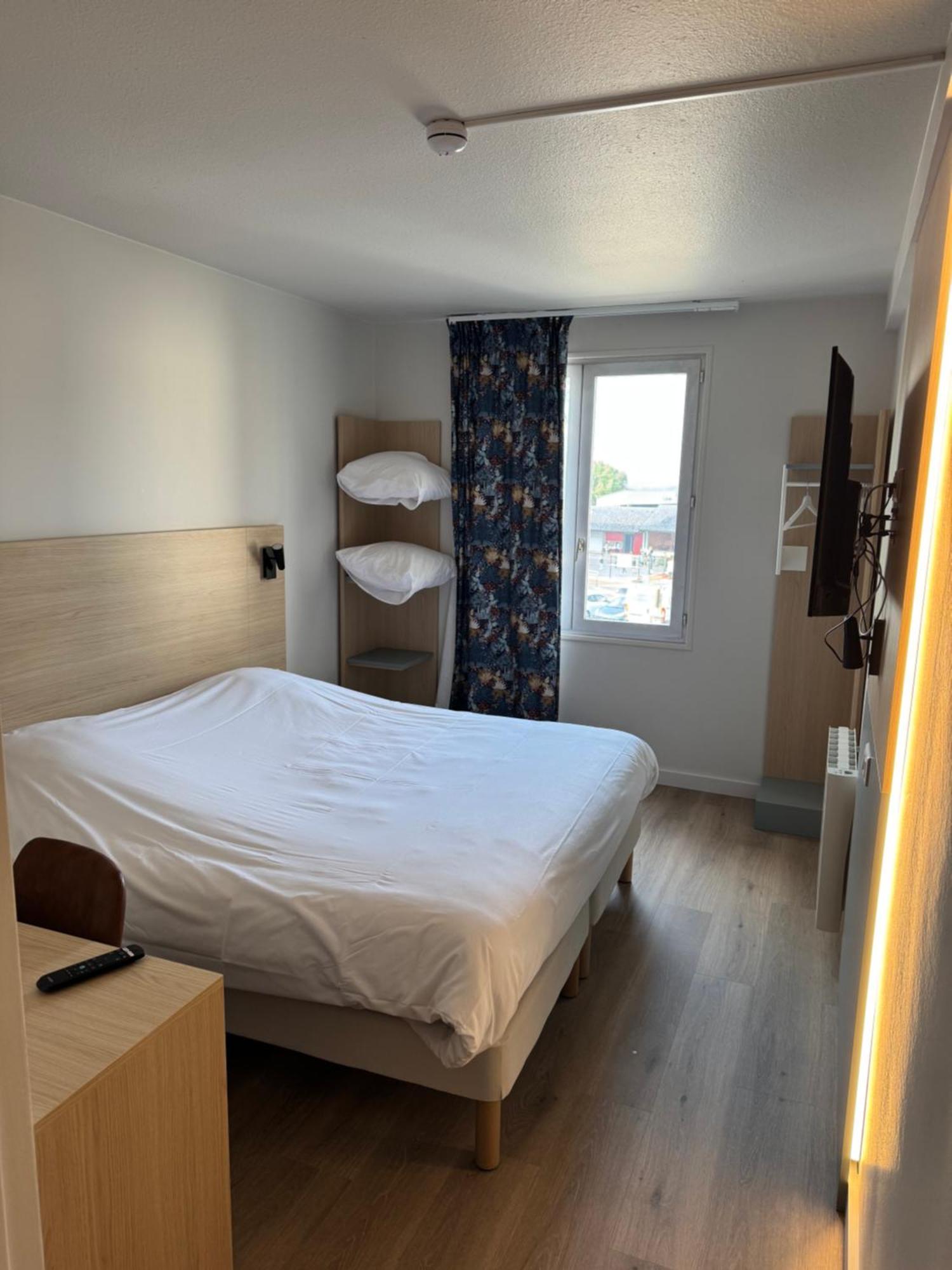 Karaez Hotel - Brithotel Carhaix מראה חיצוני תמונה