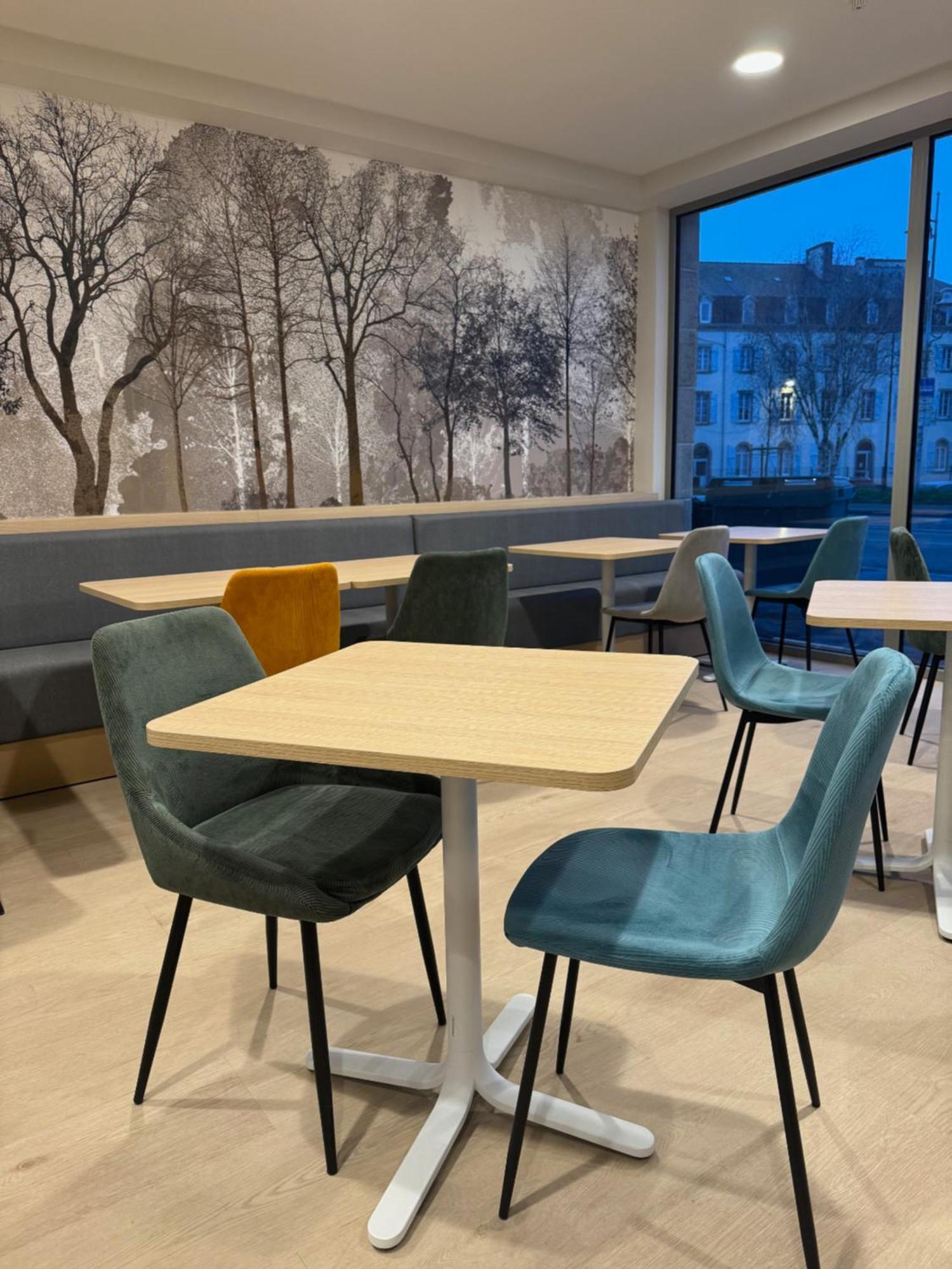 Karaez Hotel - Brithotel Carhaix מראה חיצוני תמונה